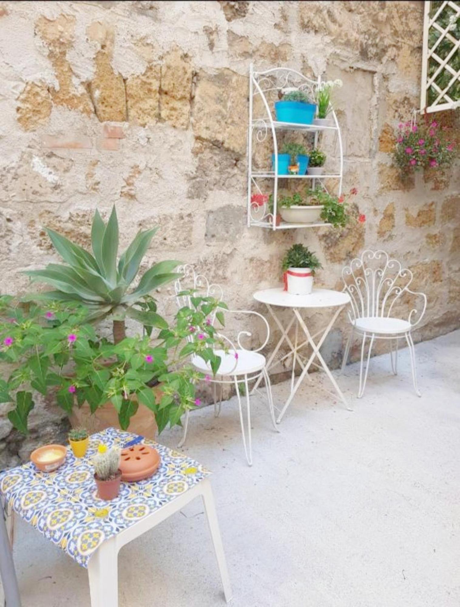 Suite And Relax Tina A 2 Passi Dal Centro E Al Foro Italico Palermo Eksteriør billede